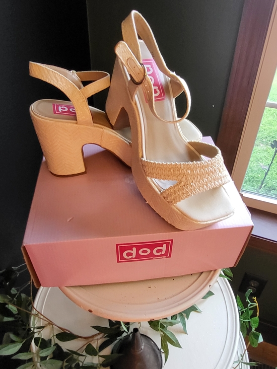 pop Shoes - POP Women's Tan Braided Strap Block Heel Sandals